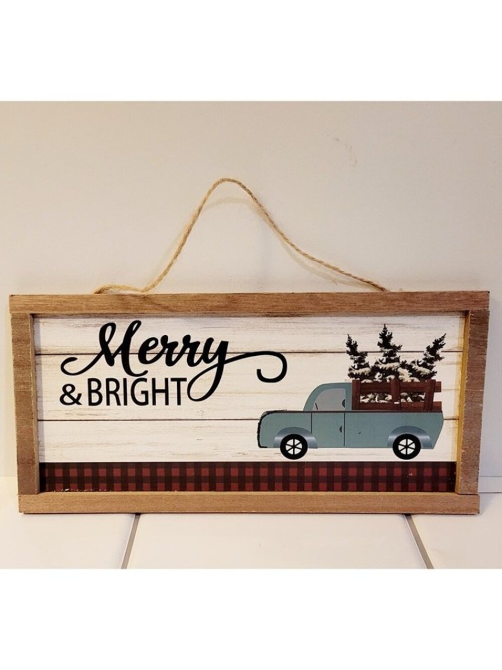 Christmas Decor Rustic "Merry & Bright" Holiday Wall Sign Truck Design 10x5 inch